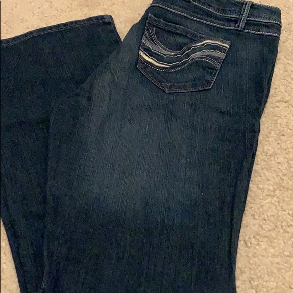 Ana 16p Jeans - Picture 2 of 5